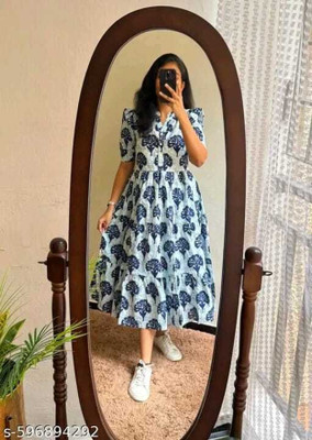 KUnzkes Women Printed Anarkali Kurta(White)