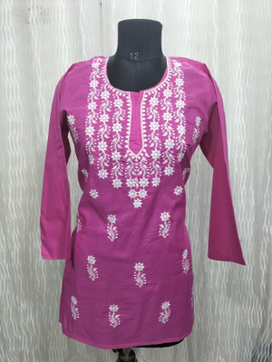 The Chikankari Story Women Embroidered Straight Kurta(Multicolor)