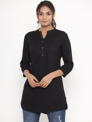 vraddhi Women Solid Straight Kurta(Black)