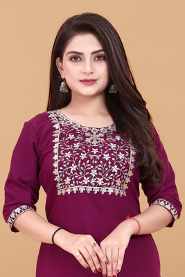 RIDDHI COLLECTION MALL Women Embroidered A-line Kurta(Purple)