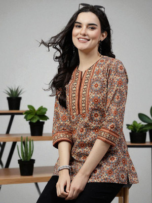 SHANOOR TEXTILE Women Floral Print A-line Kurta(Orange)