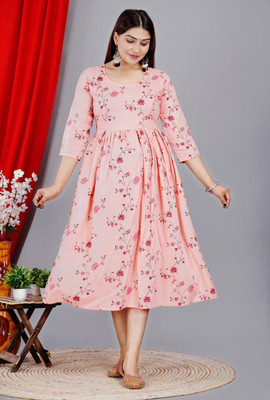 The Pehnawaa Store Women Floral Print Gown Kurta(Pink)