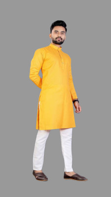 VINAARI Men Solid A-line Kurta(Yellow)