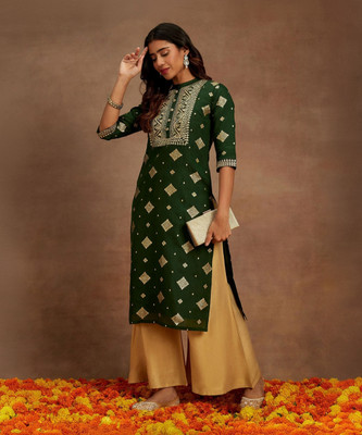 LIBAS Women Woven Design Straight Kurta(Green)