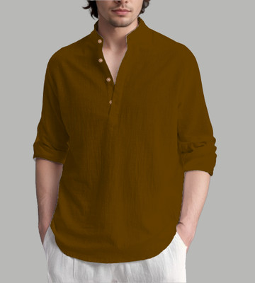Univibe Men Solid Straight Kurta(Gold)