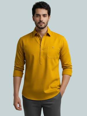 UNIFAV Men Solid A-line Kurta(Yellow)