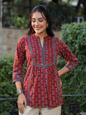 Golden Wings Women Floral Print A-line Kurta(Maroon)