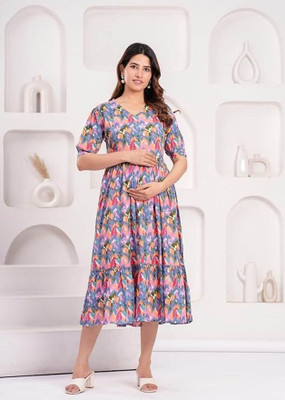 saan Women Floral Print Flared Kurta(Multicolor)