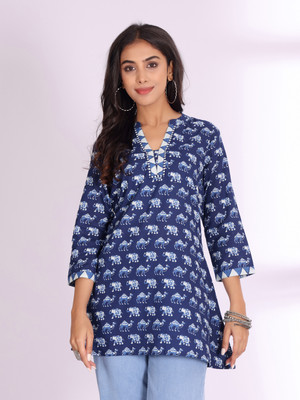 Varanga Women Embellished Straight Kurta(Blue)