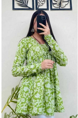 HouseOfCommon Women Floral Print Flared Kurta(Green)