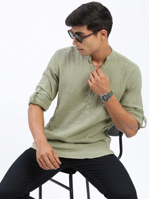 SHOWOFFFF Men Solid Straight Kurta(Green)