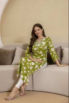 Udati Kaliya Women Printed Straight Kurta(Green)