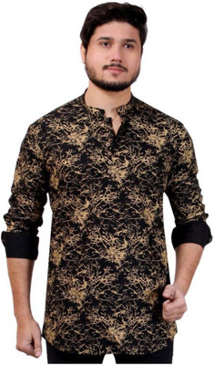 MADE IN THE SHADE Men Self Design Straight Kurta(Black, Yellow)