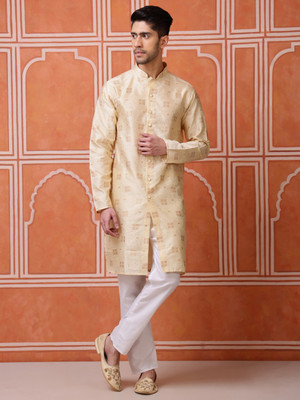 Vardha Men Printed Straight Kurta(Beige)