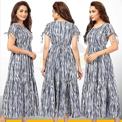 Kavro Casa Women Printed, Striped, Abstract Anarkali Kurta(Multicolor)