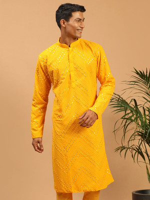 VASTRAMAY Men Self Design Straight Kurta(Yellow)