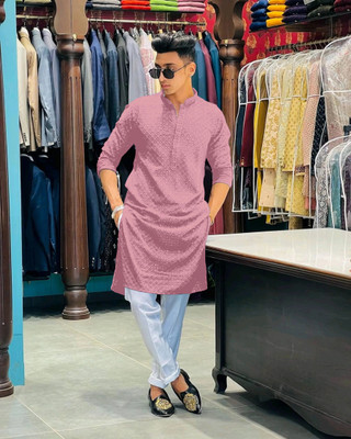KURTAFORMEN Men Chikan Embroidery Straight Kurta(Purple)