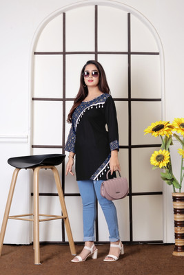 NEw BHARAT SALES Women Self Design A-line Kurta(Black, Dark Blue)
