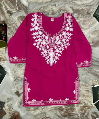 CROWN KING GARMENTS Women Embroidered Straight Kurta(Pink, White)