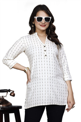 MANTRA DESIGNER Women Self Design A-line Kurta(White, Black)