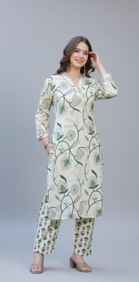 RIWAAYAT BY AASTHA Women Floral Print Straight Kurta(Green)