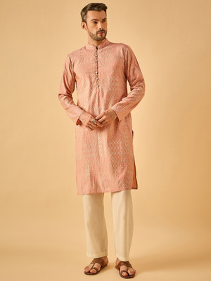House of Pataudi Men Geometric Print Straight Kurta(Pink)