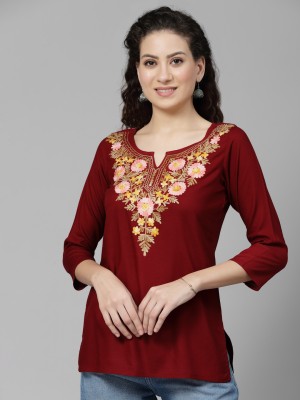 QAZMI Women Embroidered Straight Kurta(Maroon)