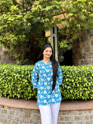 Majestykart Women Floral Print, Printed Straight Kurta(Blue, White)