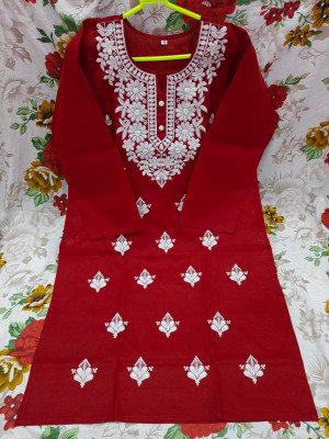 ABCOLLECTION Women Chikan Embroidery Straight Kurta(Red)