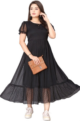 QUEUEE CREATION Women Solid Flared Kurta(Black)