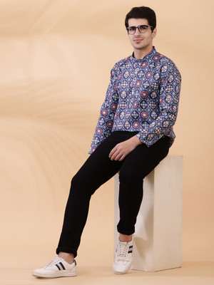 CHIRASVI Men Printed Straight Kurta(Dark Blue)