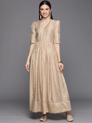 Ahalyaa Flared/A-line Gown(Beige)