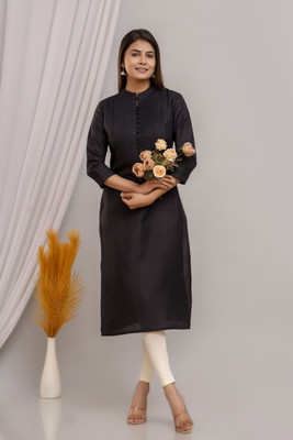 GLORIOUS Women Solid Straight Kurta(Black)
