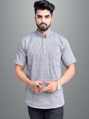 QuaClo Men Solid Straight Kurta(Grey)