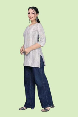 Rangrasiya Creation Women Striped A-line Kurta(White)