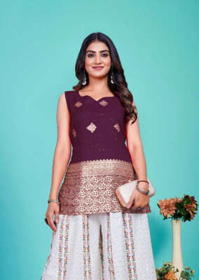 J4 Fab Women Embroidered, Woven Design Straight Kurta(Purple)