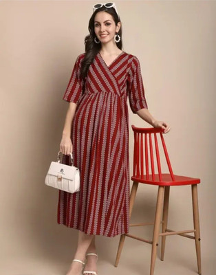 sanjya Women Printed Anarkali Kurta(Maroon)