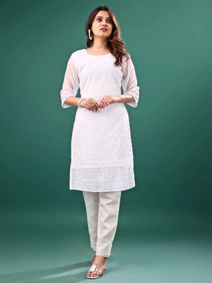 KAYRAAH Women Embroidered Straight Kurta(White)