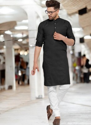 Anuj Fashion Men Solid Straight Kurta(Black)