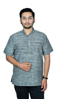 Divine creation Men Solid Straight Kurta(Grey)