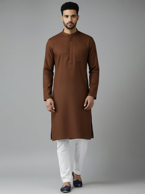 Yugnik Men Solid Straight Kurta(Gold)