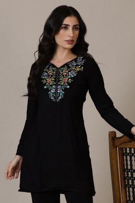Aurelia Women Solid Straight Kurta(Black)