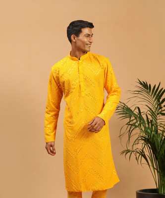 VASTRAMAY Men Self Design Straight Kurta(Yellow)