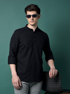 CRIMSOUNE CLUB Men Self Design A-line Kurta(Black)