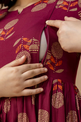 Dk Fab Women Printed Flared Kurta(Maroon)