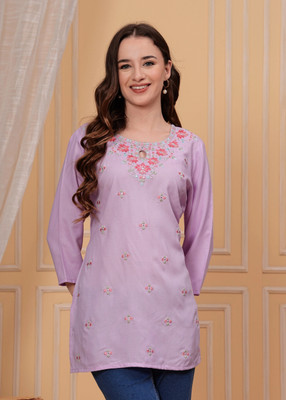 ALEXEY JAY Women Embroidered Straight Kurta(Red)