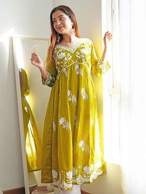 Youthnic Women Chikan Embroidery A-line Kurta(Green)