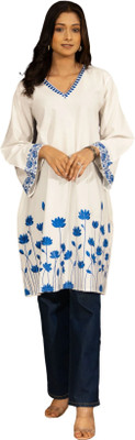 Gailee Women Floral Print A-line Kurta(White)