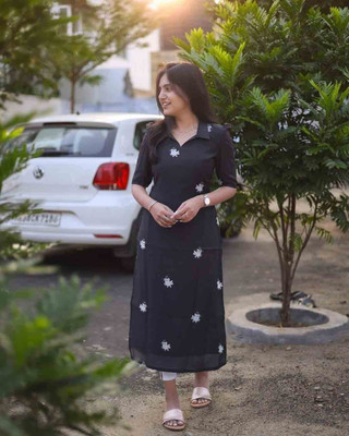 bindudi Women Printed Straight Kurta(Black)