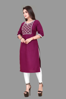 RIDDHI COLLECTION MALL Women Embroidered Straight Kurta(Purple)